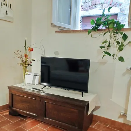 Holiday home Appartmento Il Vicolo Rapolano Terme